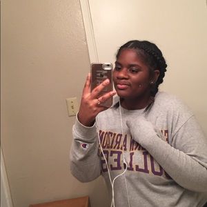 Meet your Posher, Jasmine